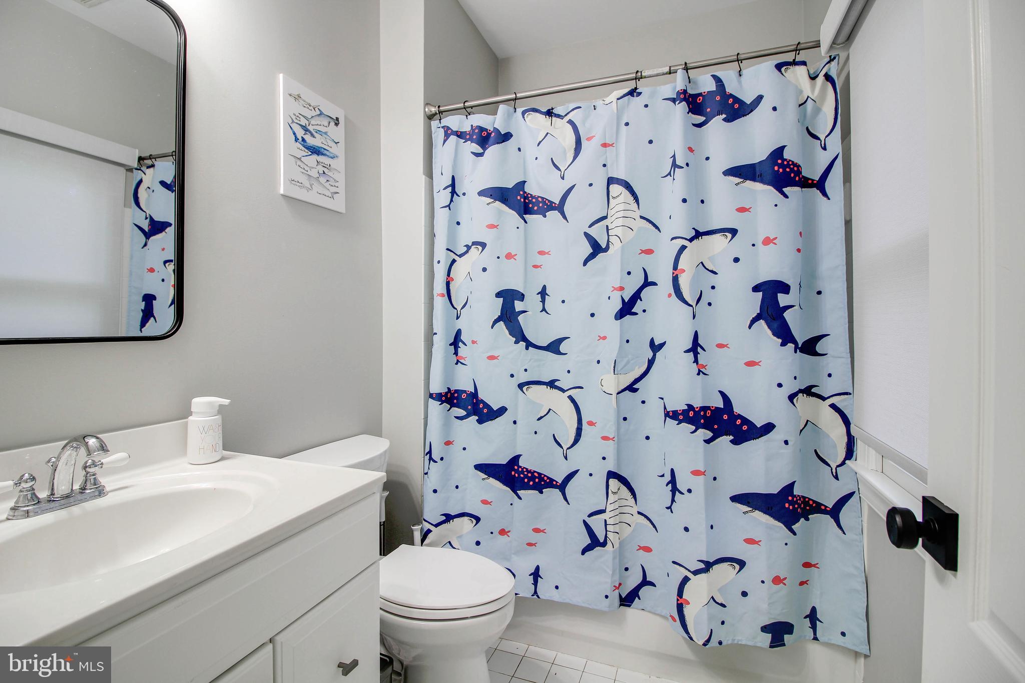 SOUTH RIVER COLONY - Residential