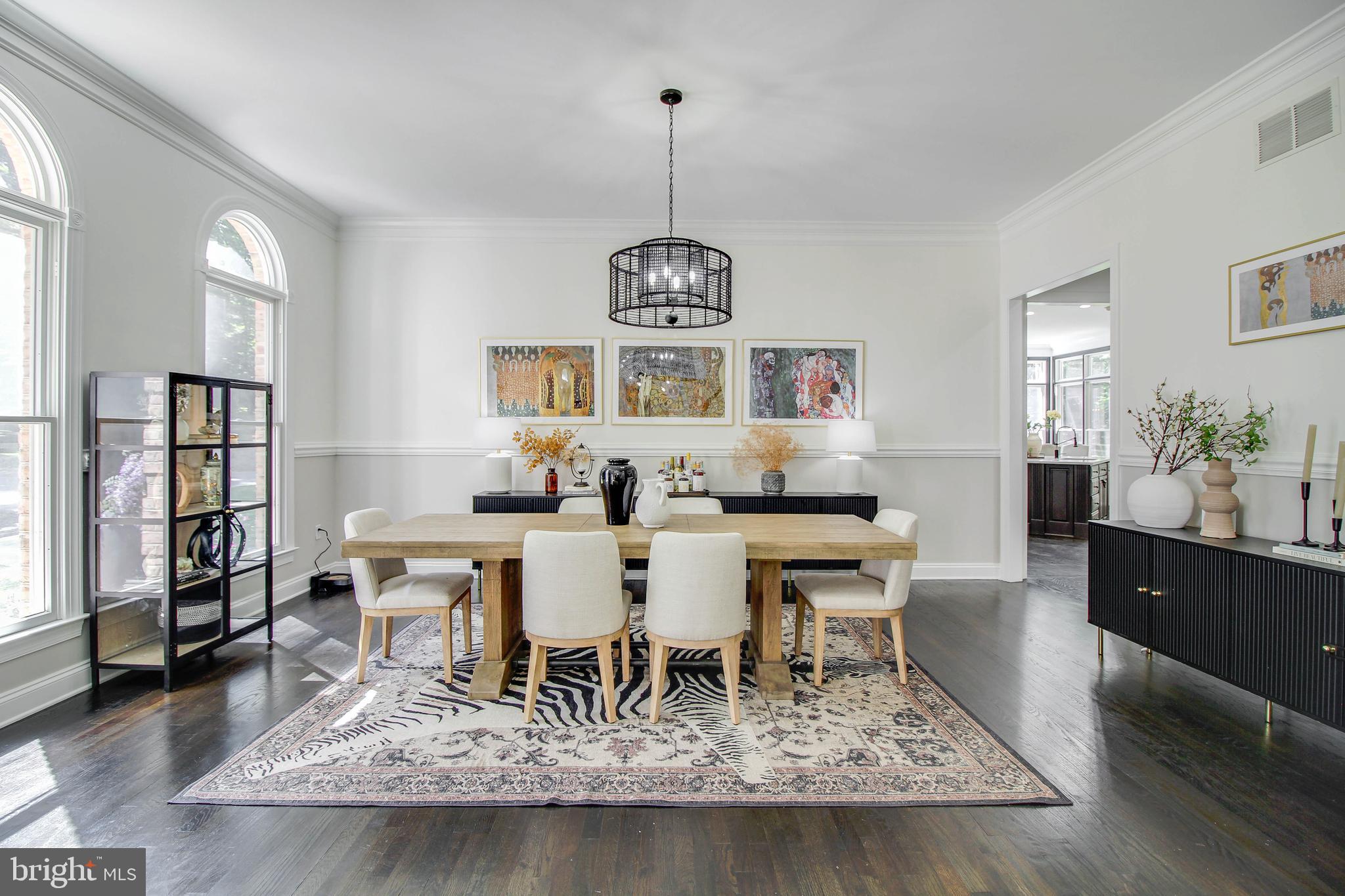 SOUTH RIVER COLONY - Residential