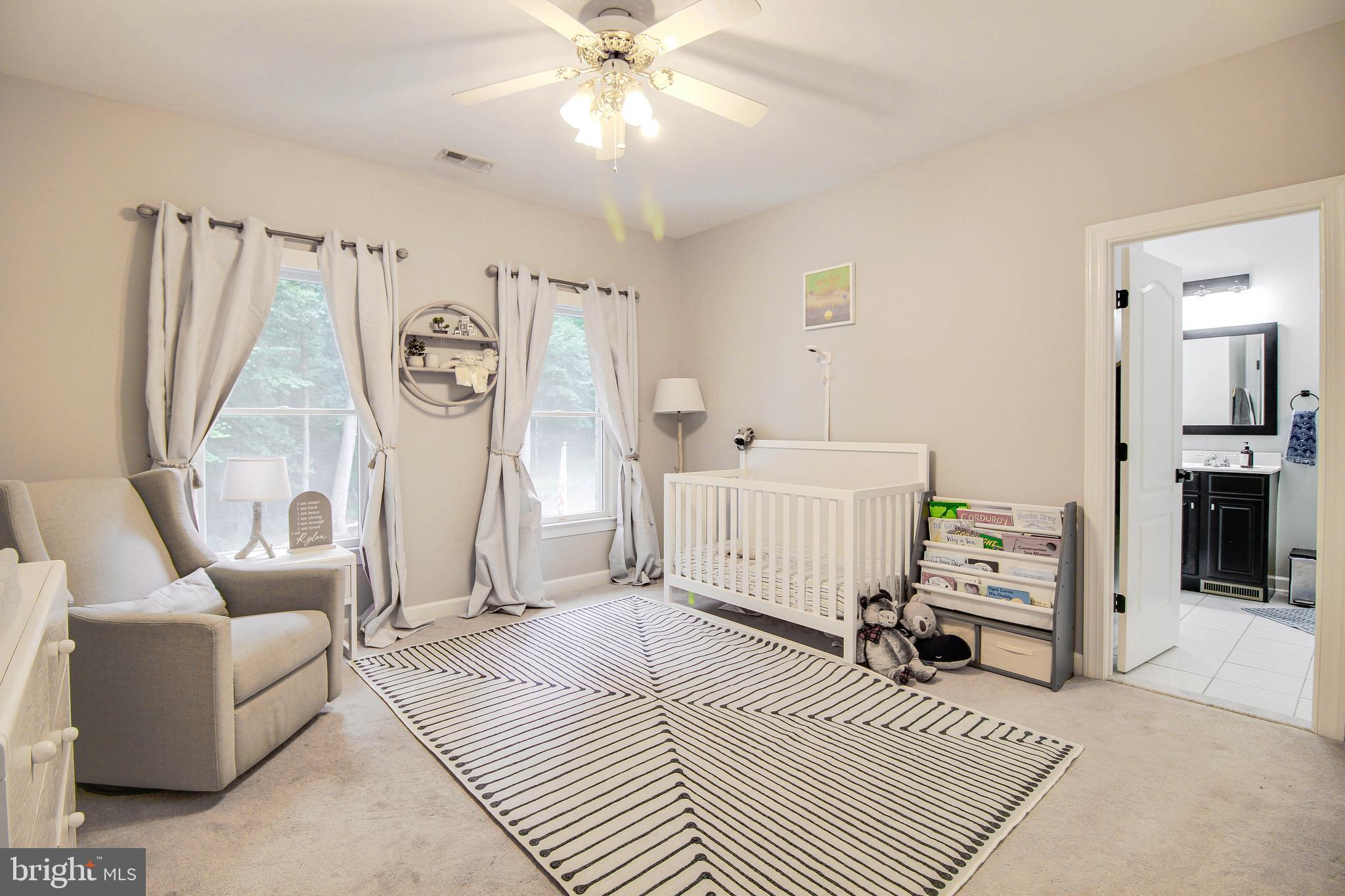 SOUTH RIVER COLONY - Residential