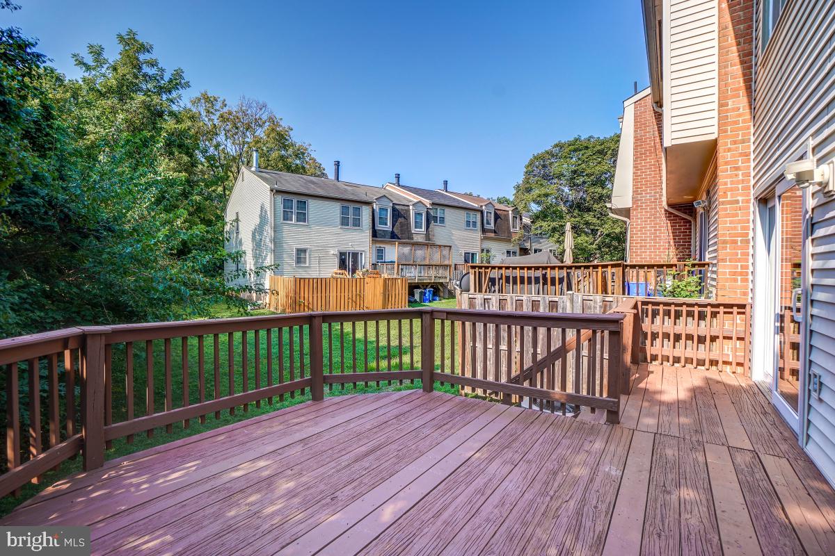 MONTROSE WOODS CODM - Residential Lease