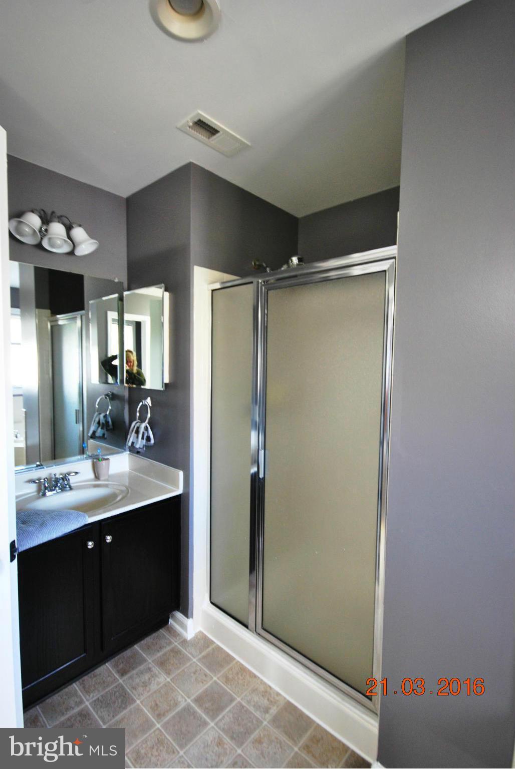 LEE'S CROSSING - Residential