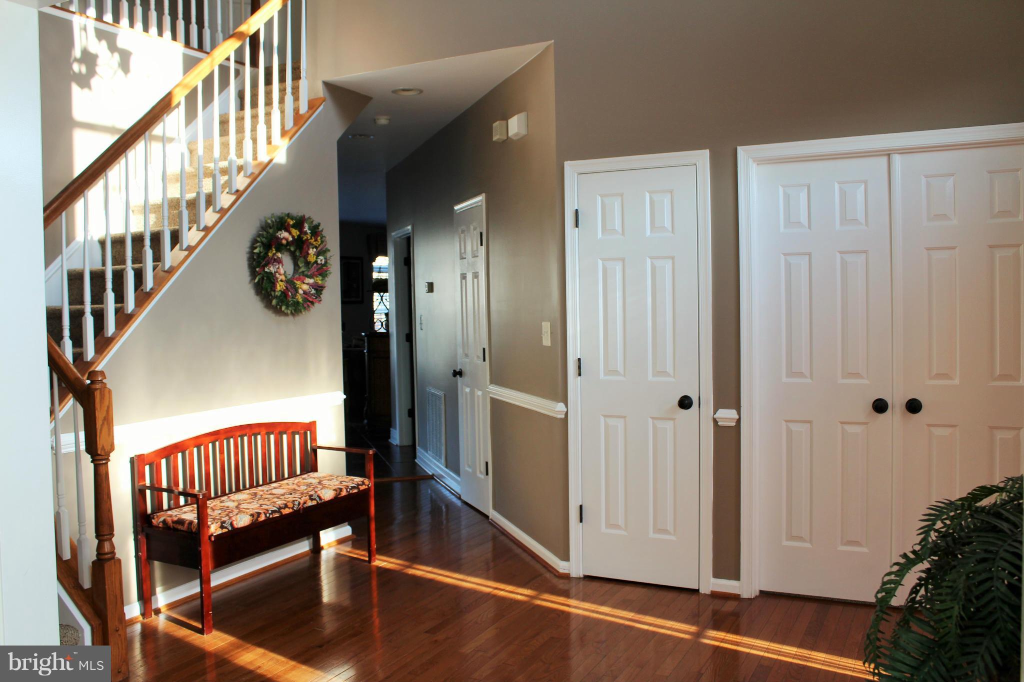 LEE'S CROSSING - Residential