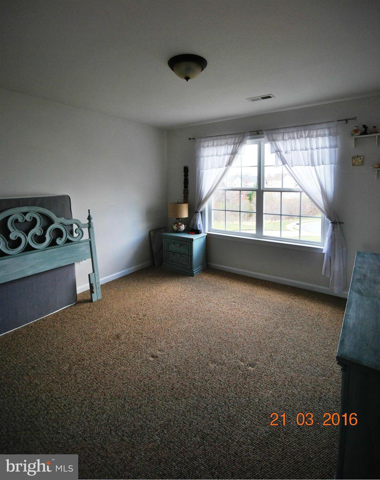 LEE'S CROSSING - Residential