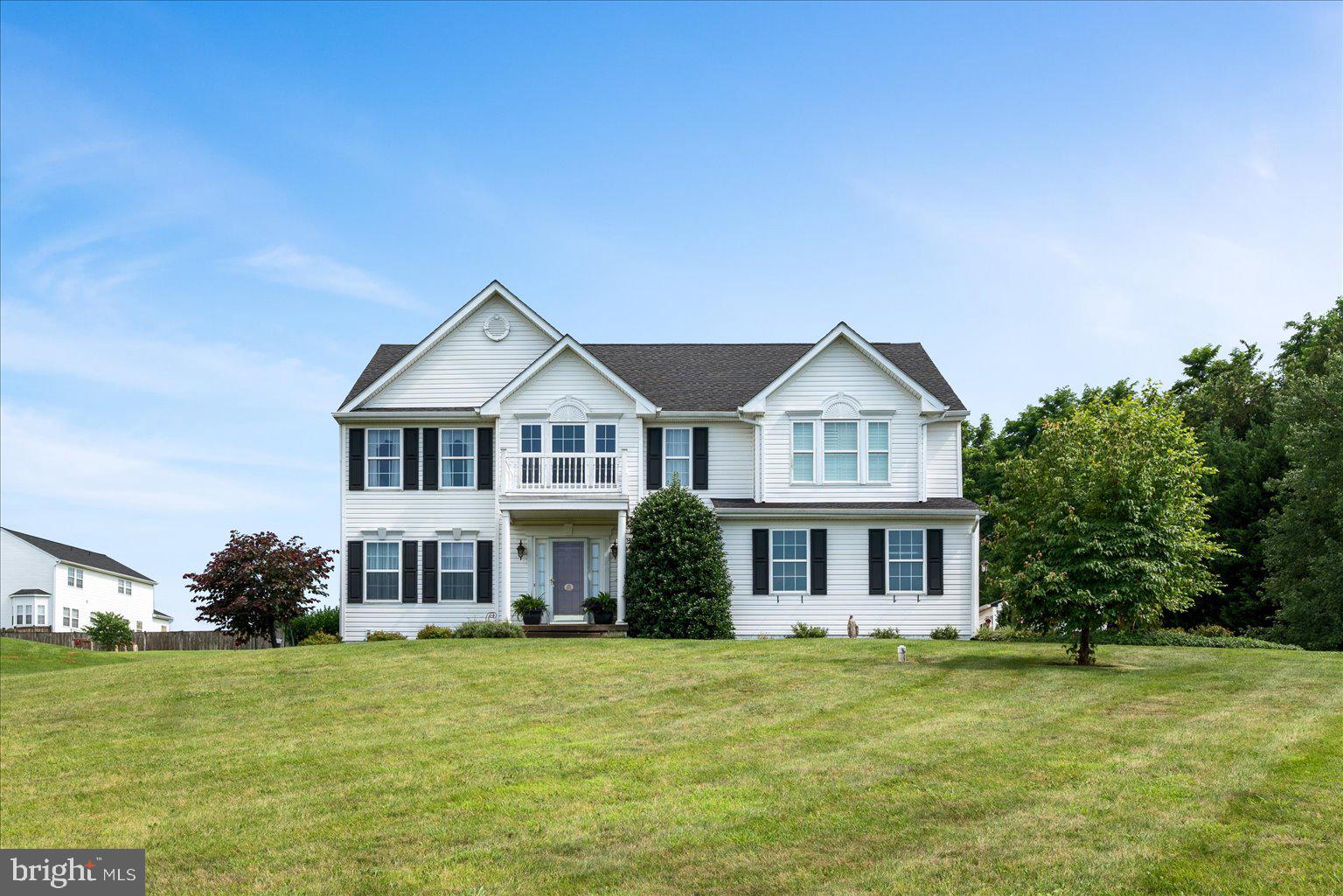 HIGH POINTE - Residential