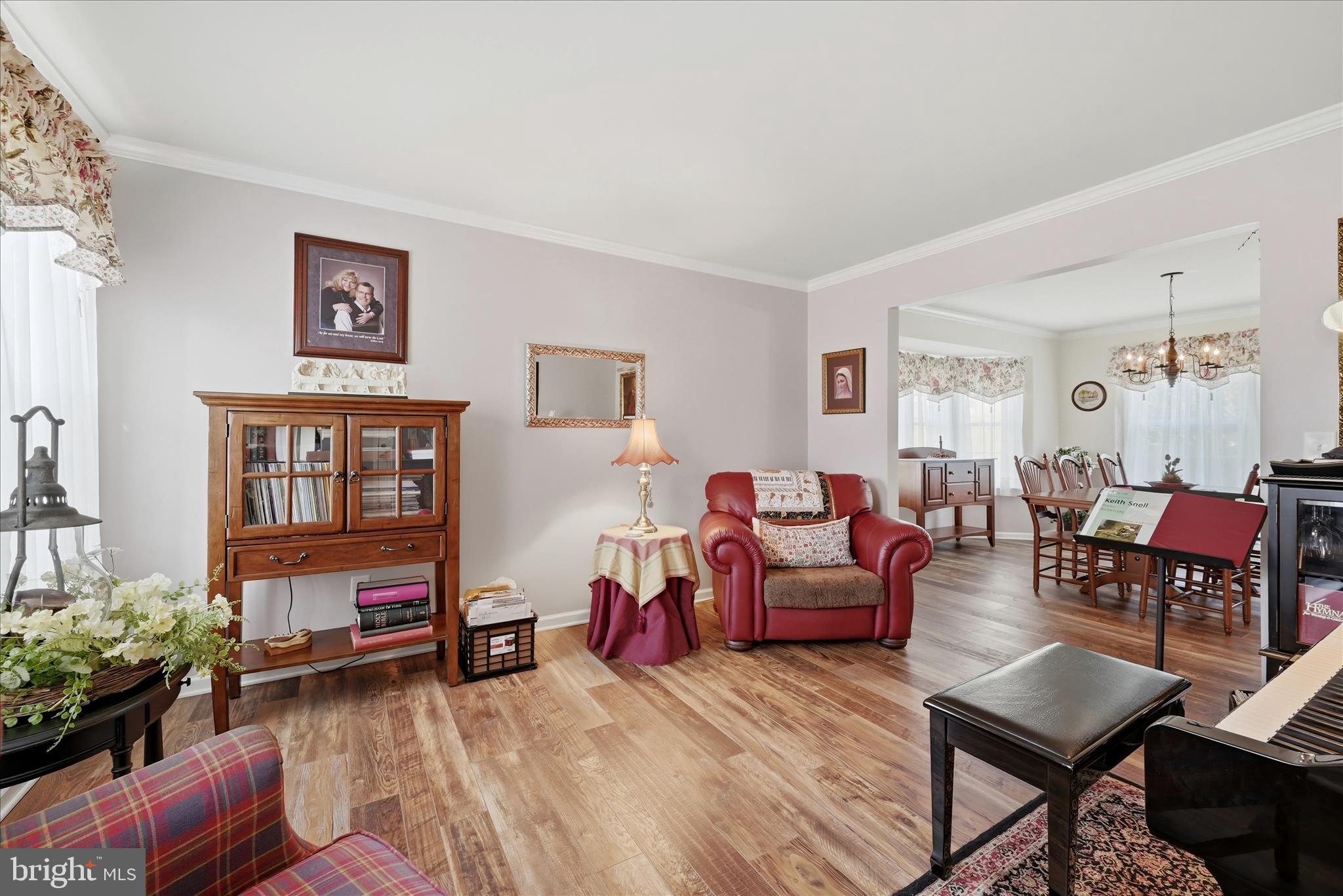 HIGH POINTE - Residential