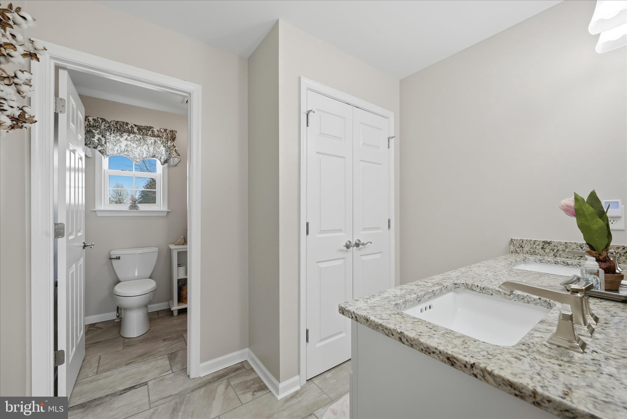 HIGH POINTE - Residential