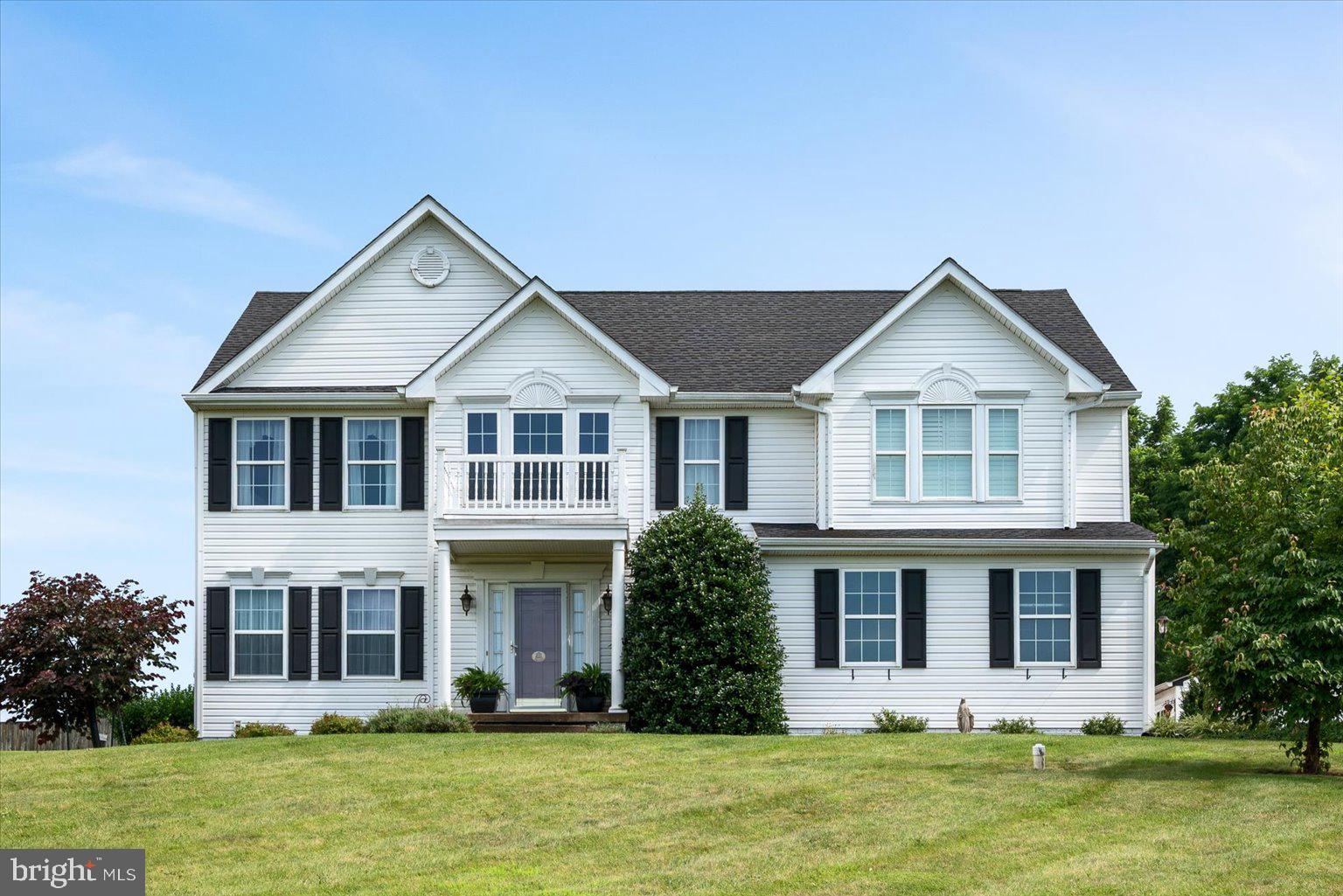 HIGH POINTE - Residential