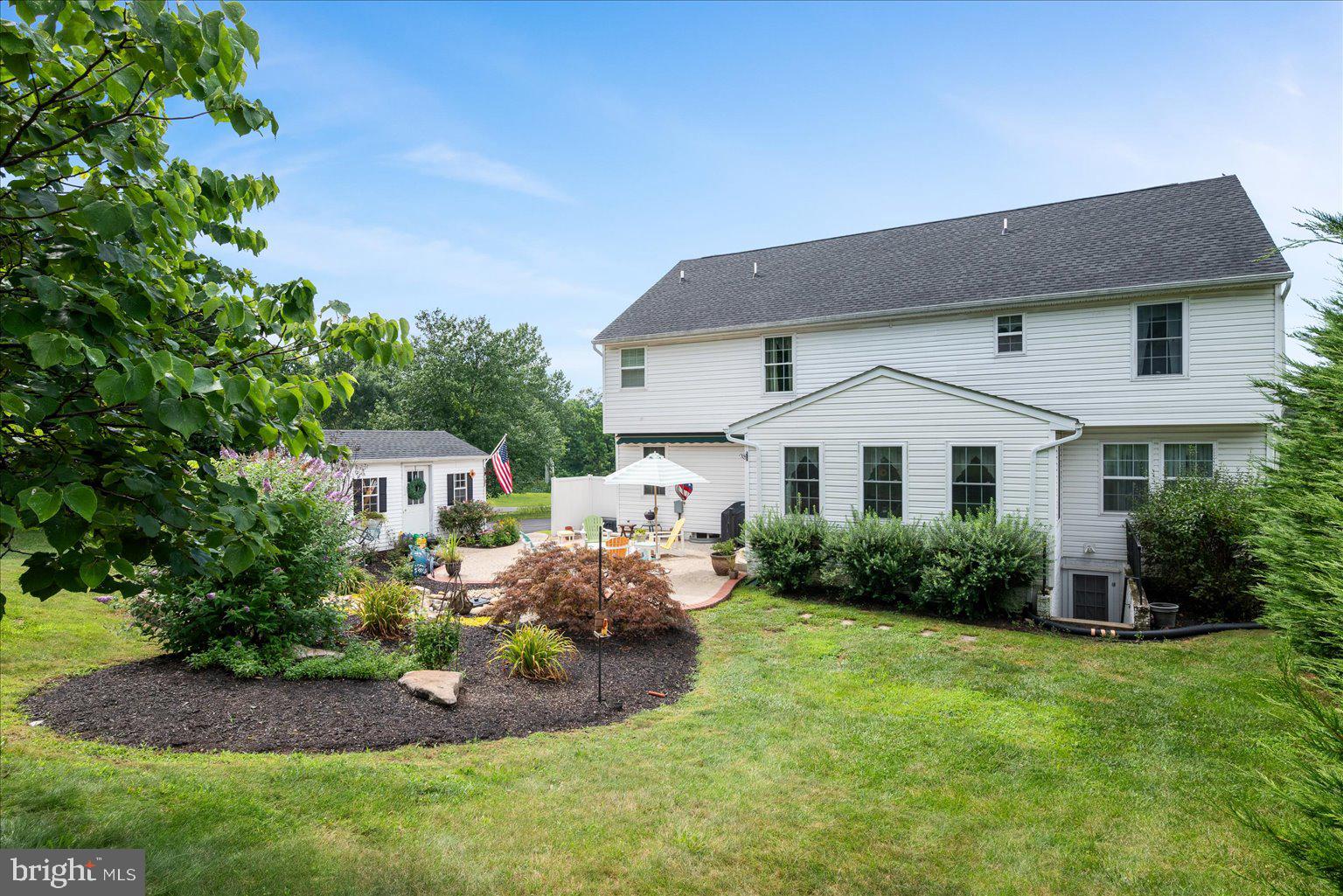 HIGH POINTE - Residential