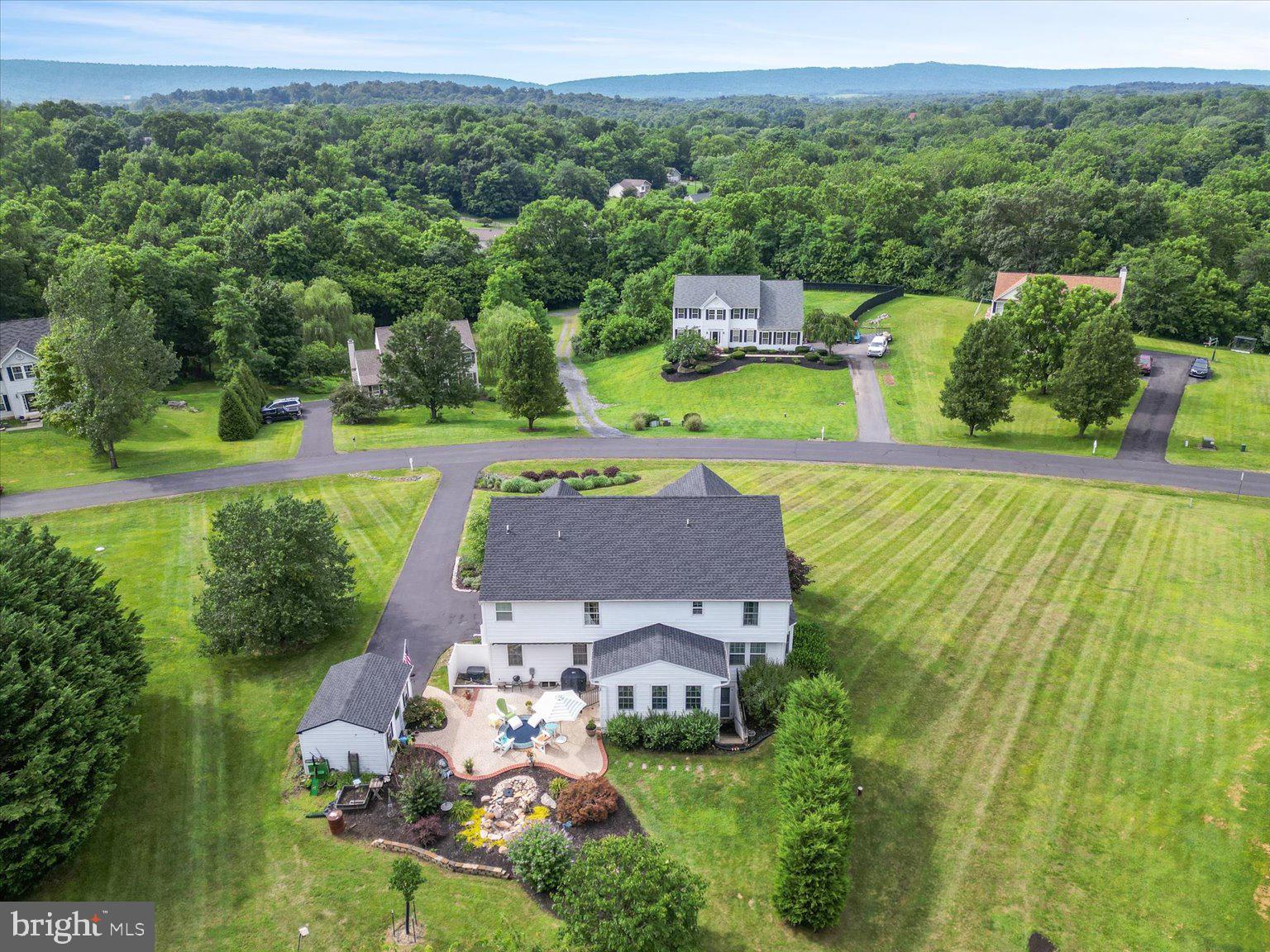 HIGH POINTE - Residential