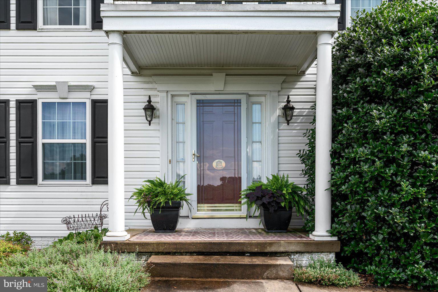 HIGH POINTE - Residential