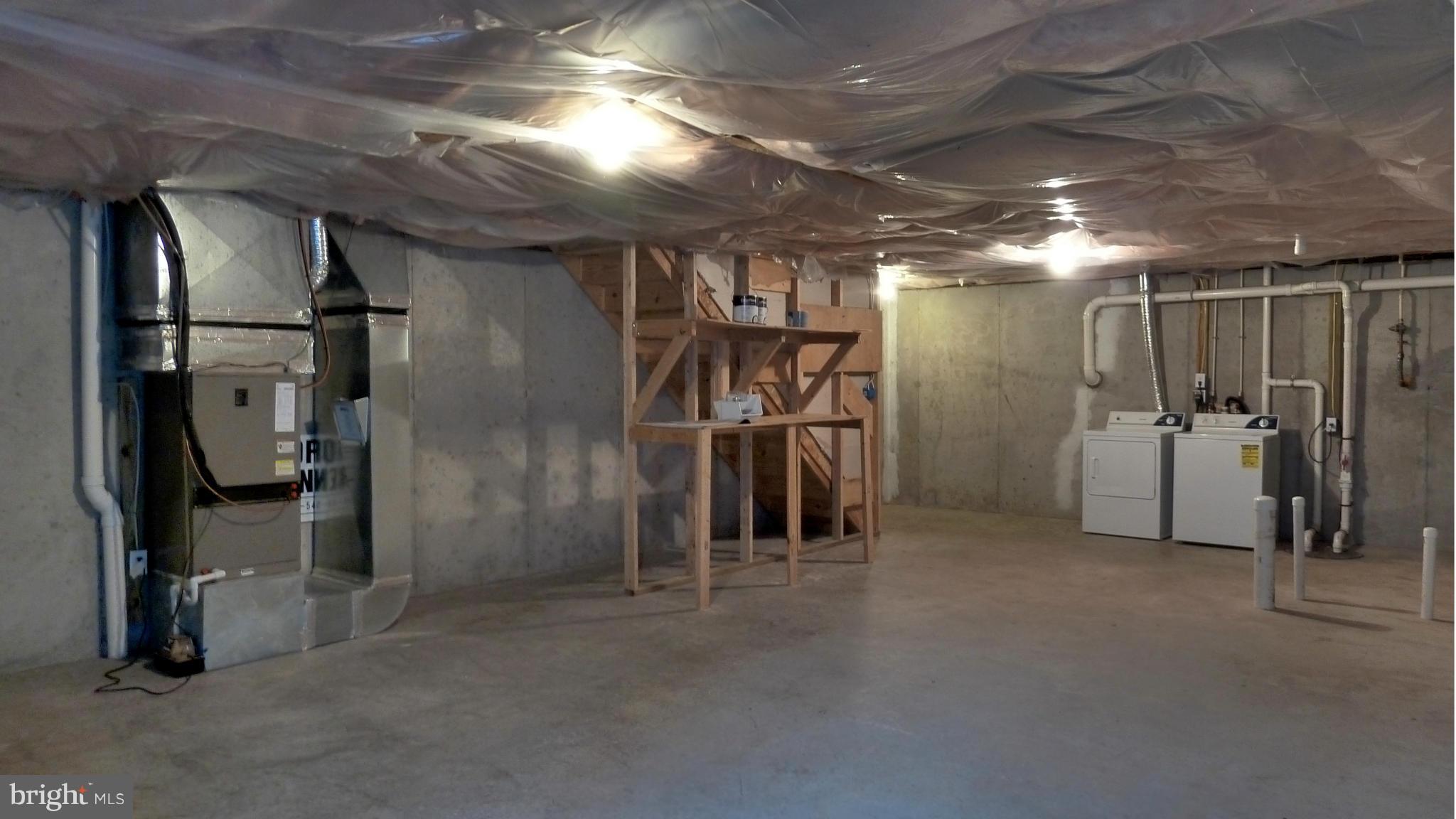 HAMMONDS MILL - Residential