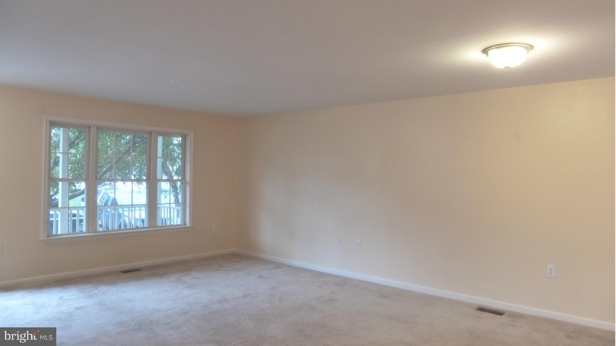 HAMMONDS MILL - Residential