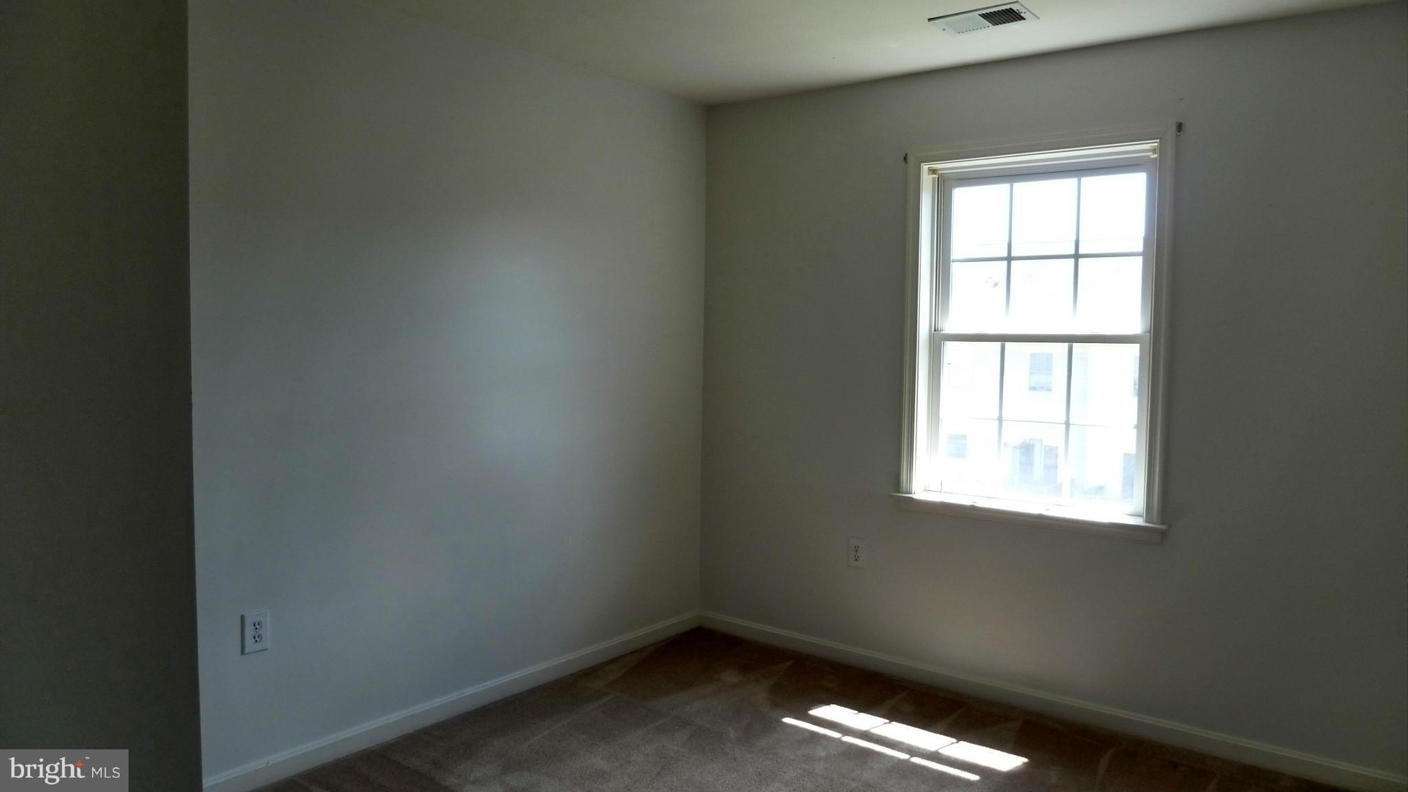 HAMMONDS MILL - Residential