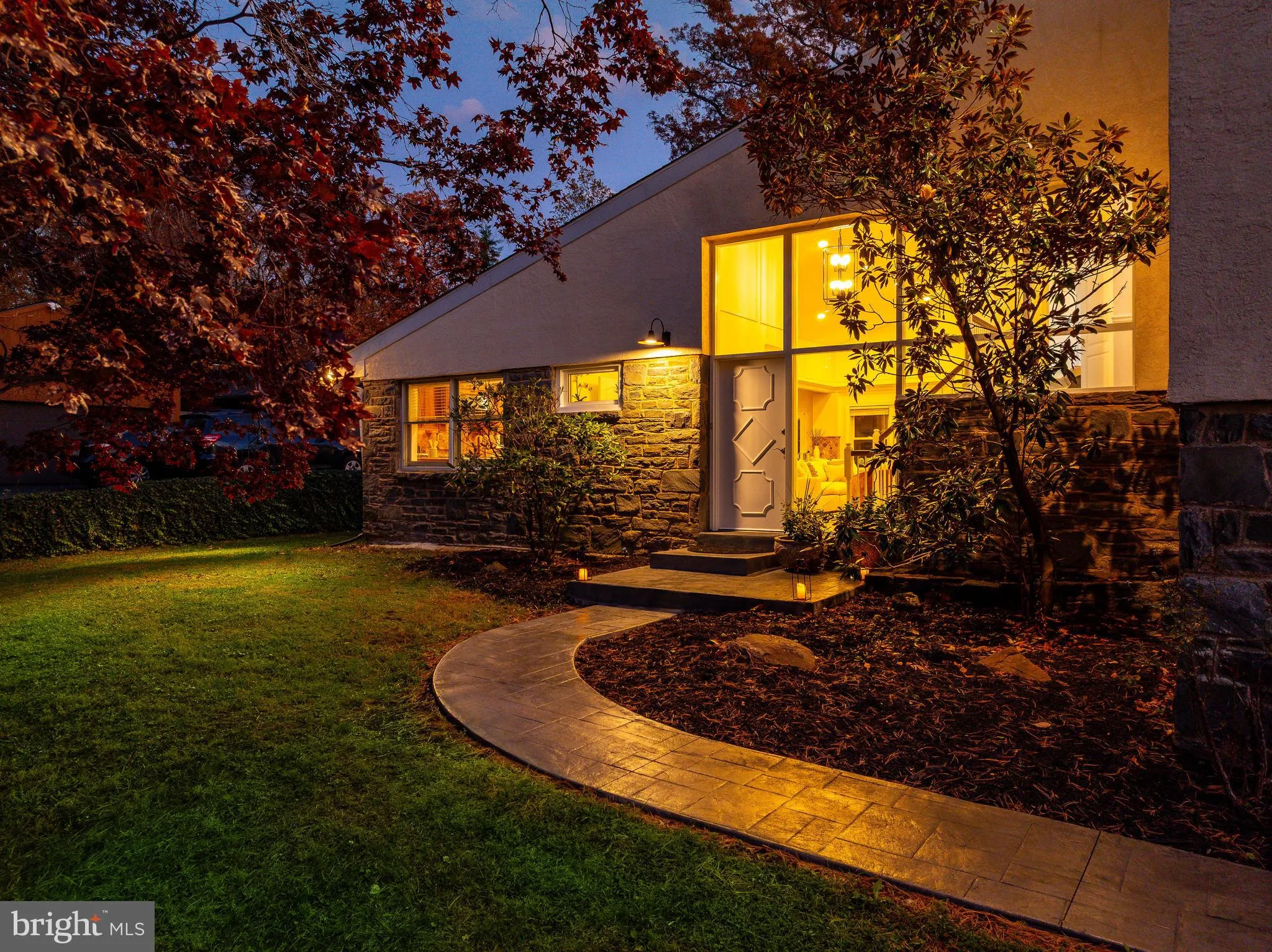 Villanova, Pennsylvania 19085, United States, 4 Bedrooms Bedrooms, ,4 BathroomsBathrooms,Residential,Coming Soon,240213