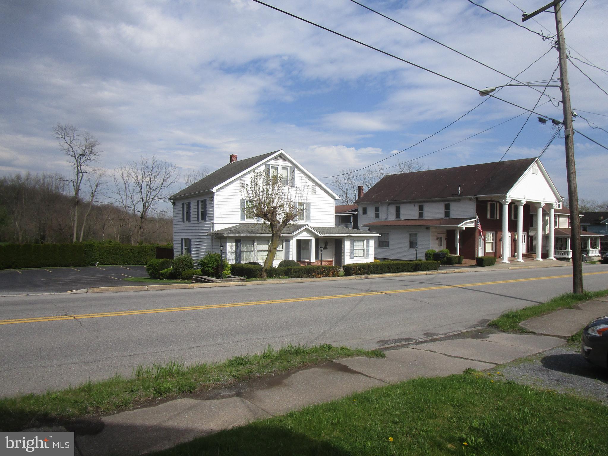 4340 QUAKER VALLEY ROAD 4340-4348