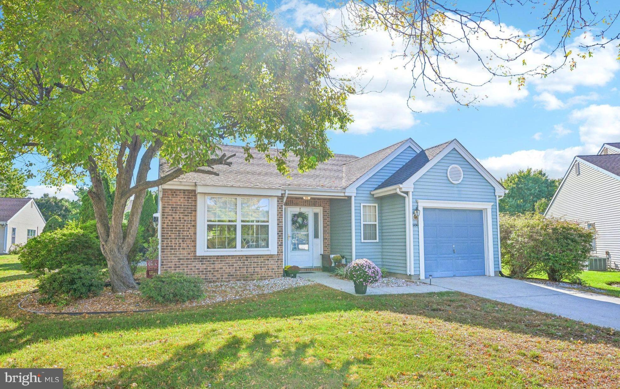 506 VIOLET COURT