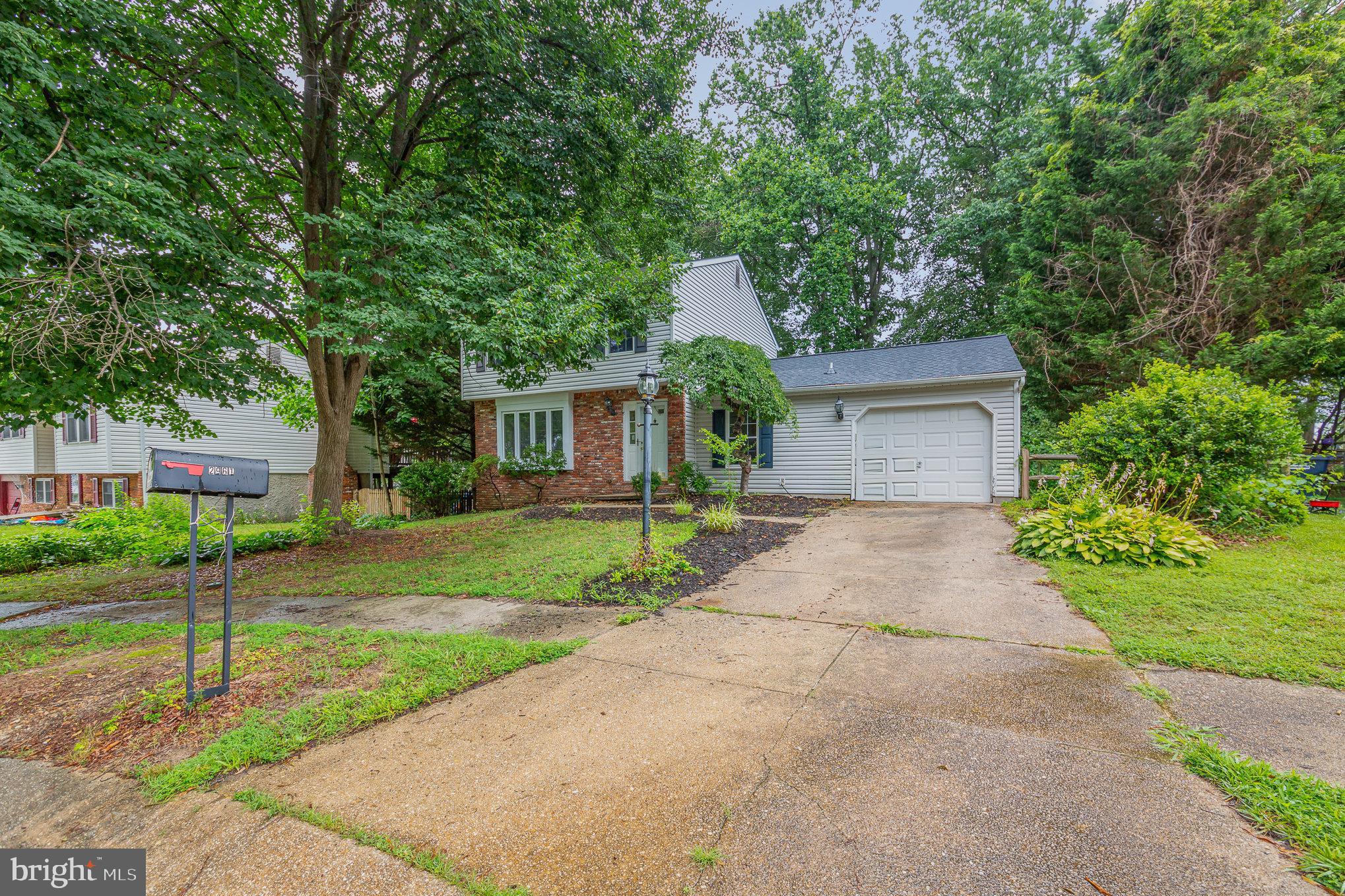 2961 COLCHESTER COURT