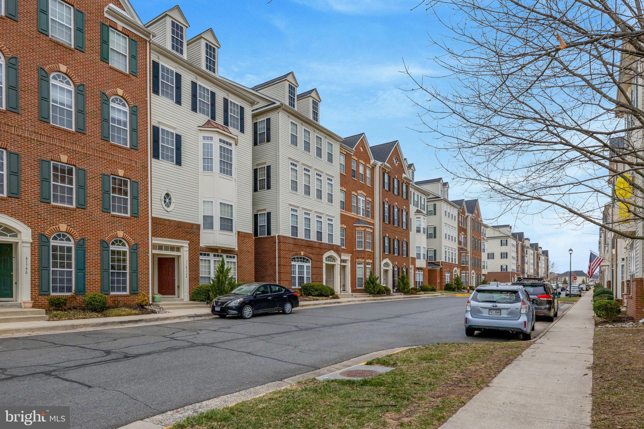 CONDOMINIUMS AT KIRKPATR - Residential