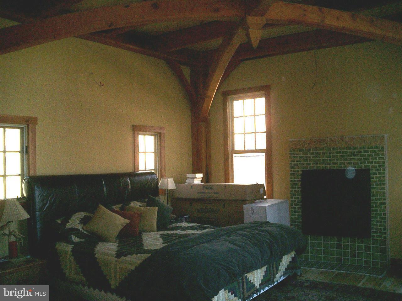 ROCK GAP SPRINGS - Residential