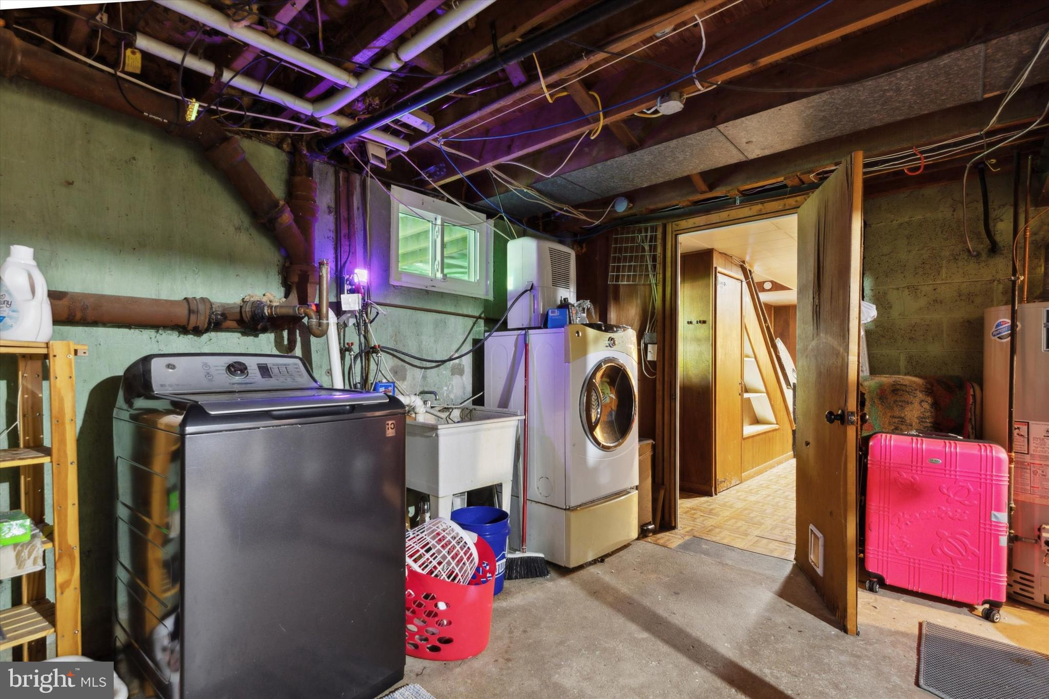 WHITEMARSH HILL - Residential