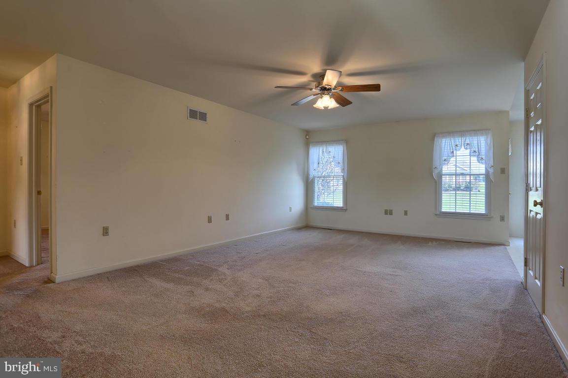 SPRINGBROOK FARMS - Residential