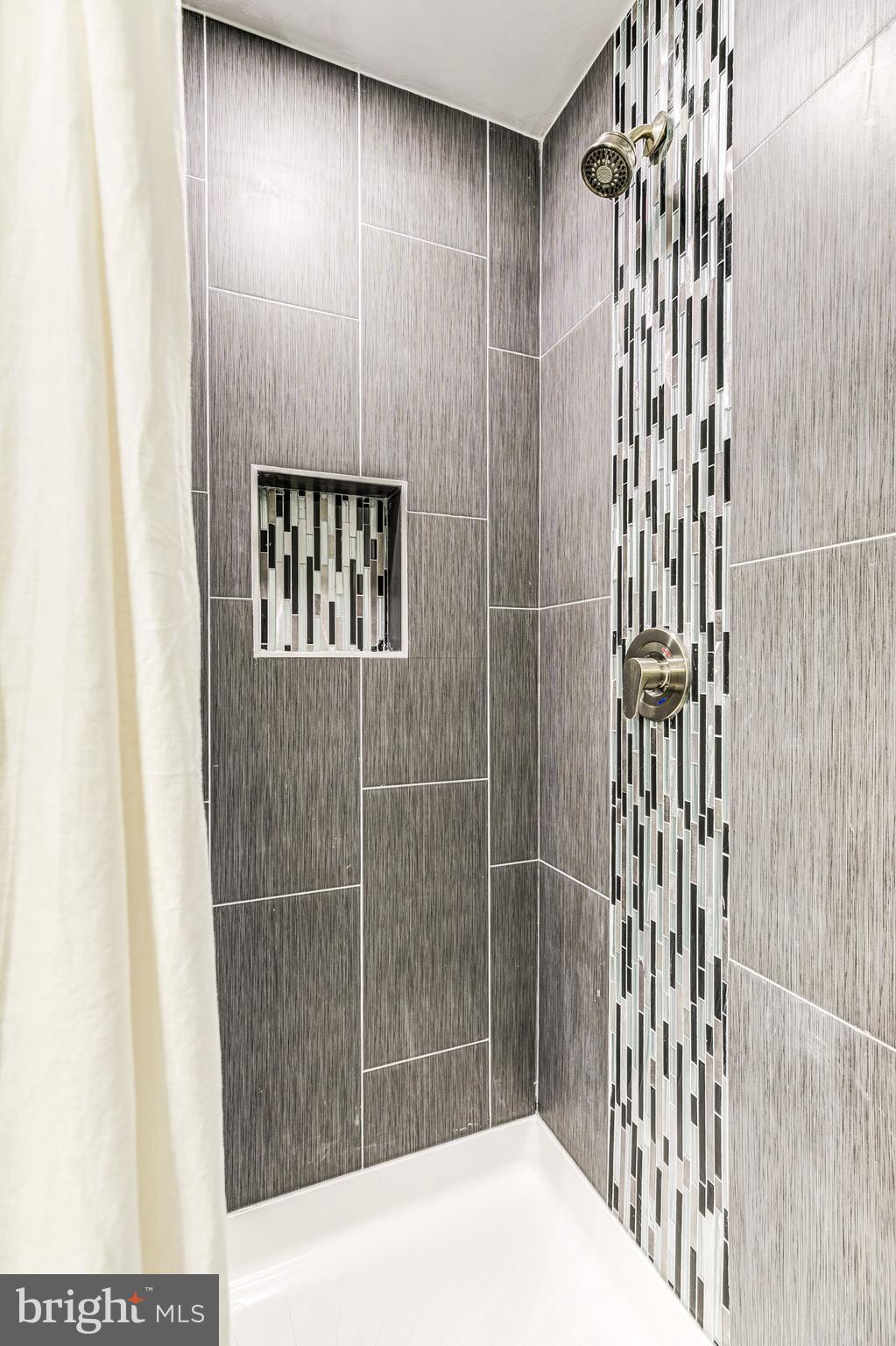 REISTERSTOWN - Residential