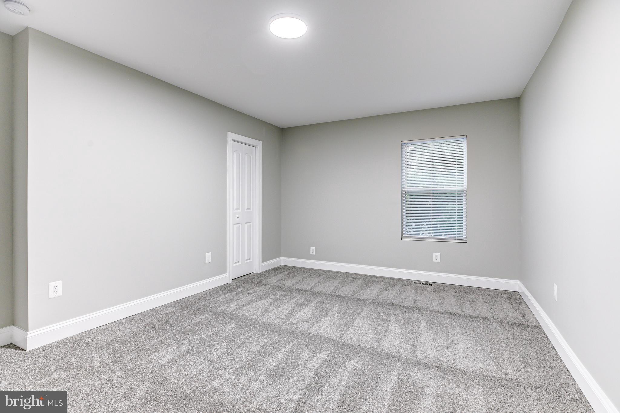 REISTERSTOWN - Residential