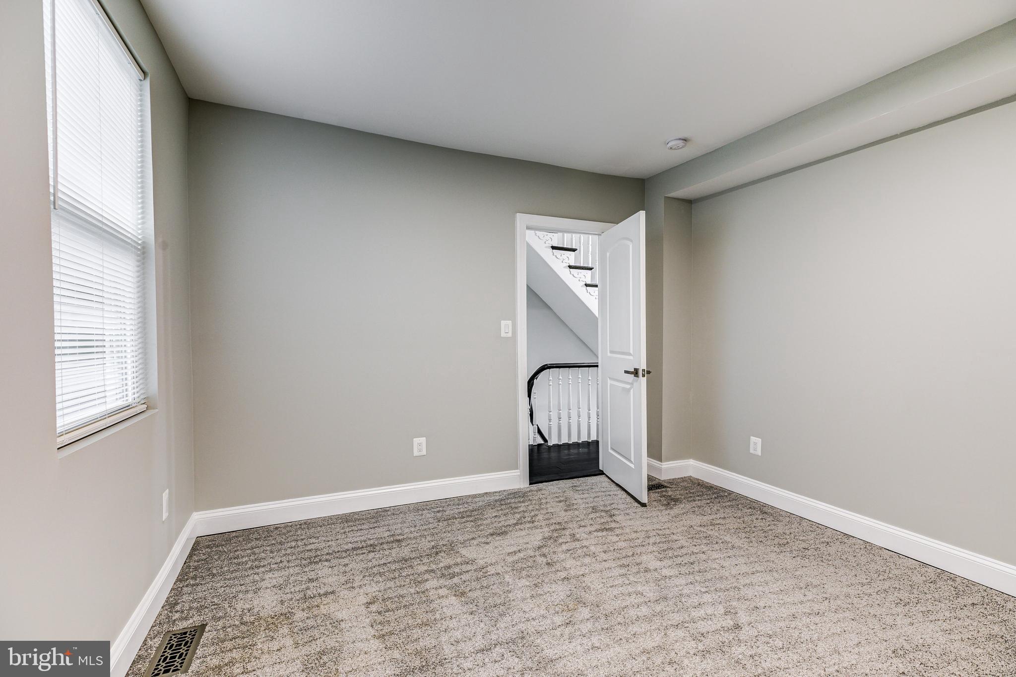 REISTERSTOWN - Residential