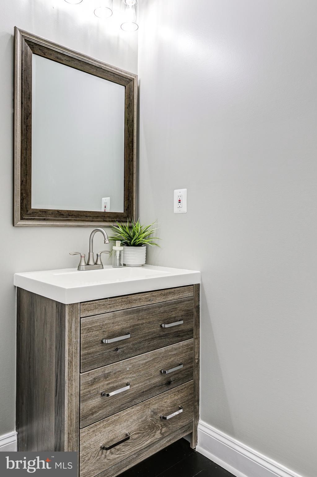 REISTERSTOWN - Residential