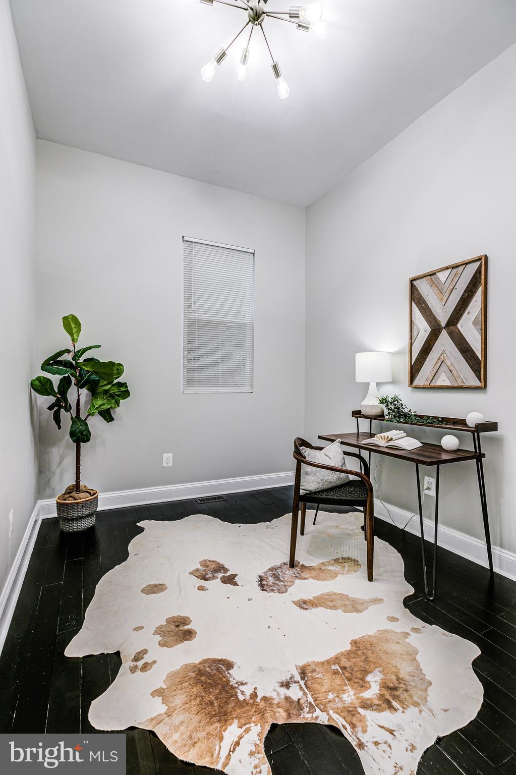 REISTERSTOWN - Residential