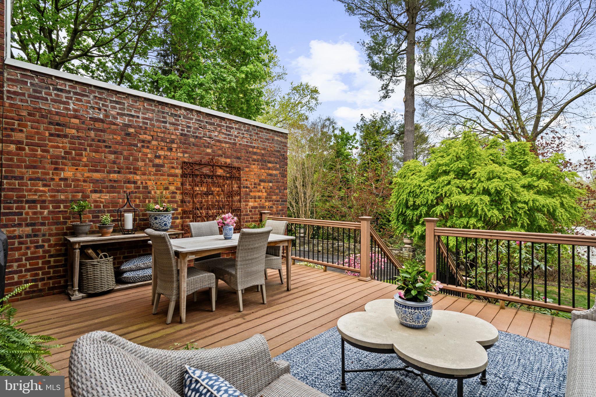 LAVEROCK - Residential