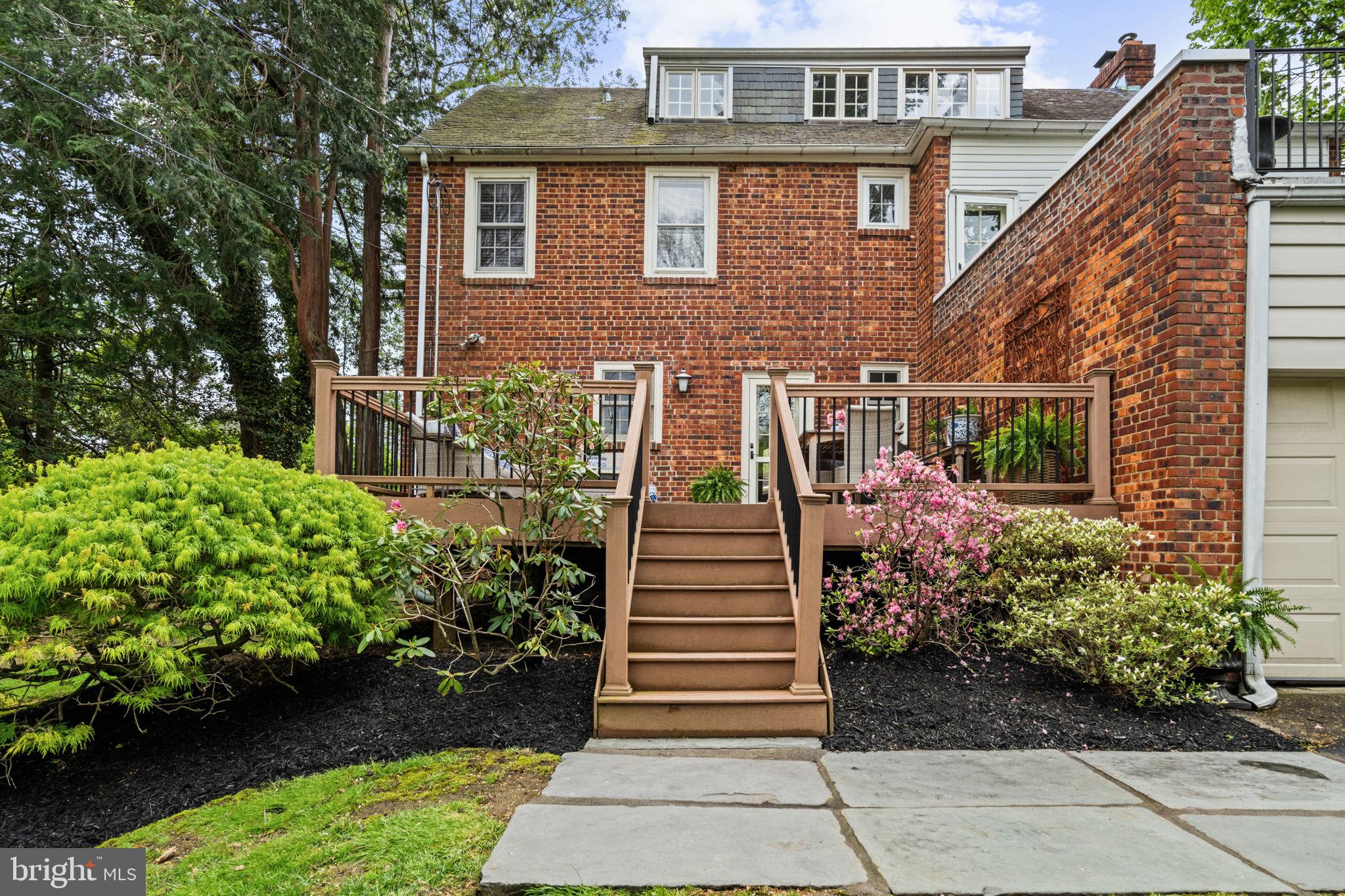 LAVEROCK - Residential