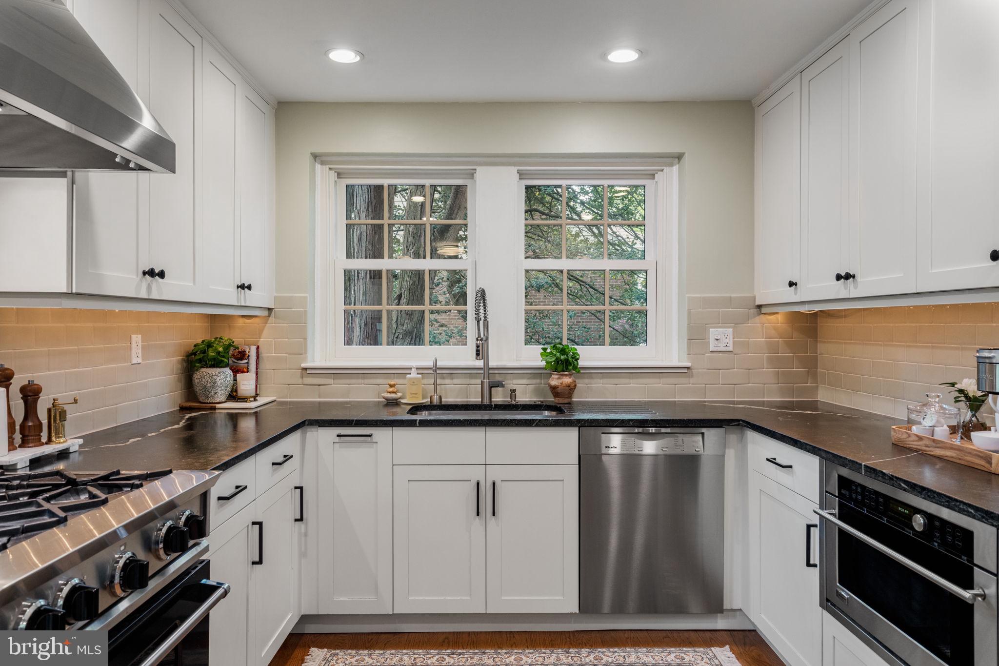 LAVEROCK - Residential
