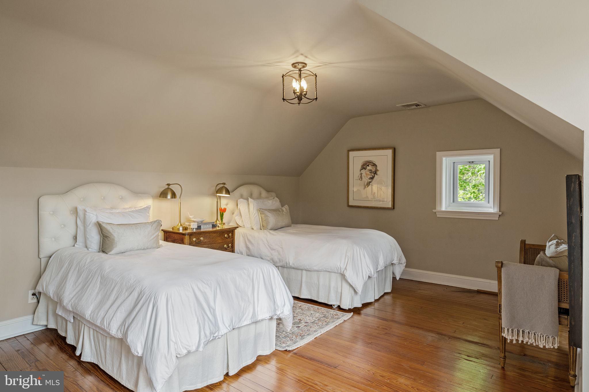LAVEROCK - Residential