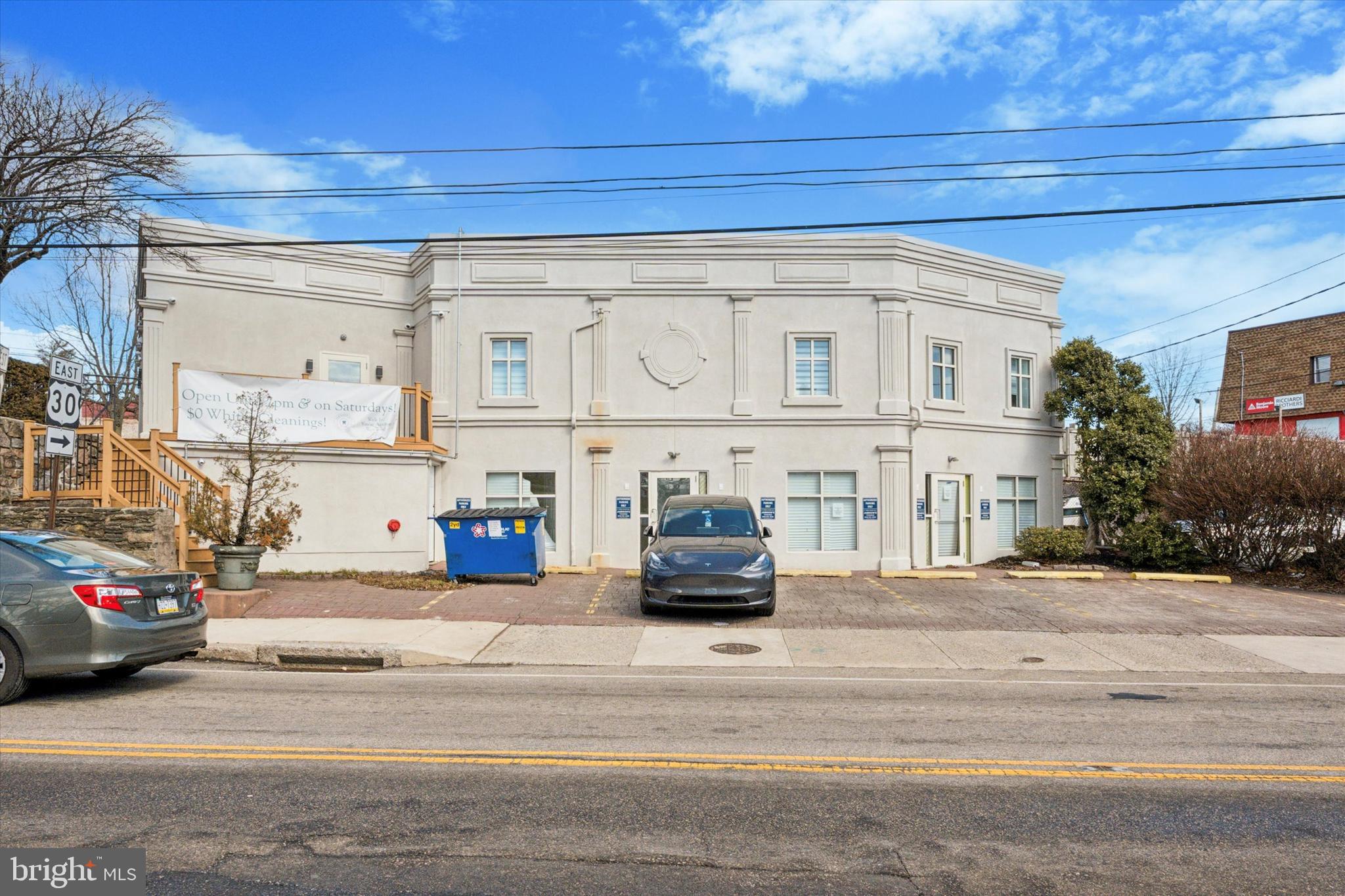 1st floor for rent. Approximately 1,100 SFT with additional storage space available in a prominent Main Line Location. The top floor is currently a dentist office. This space is suitable for a medical office, retail, gym, salon, bank, etc. The space needs to be customized.
It is Located at signalized corner with great signage on a prime location on Route 30 with 22 parking spaces and strong traffic count between Lancaster ave and Conestoga Road.
Inquire for more details.