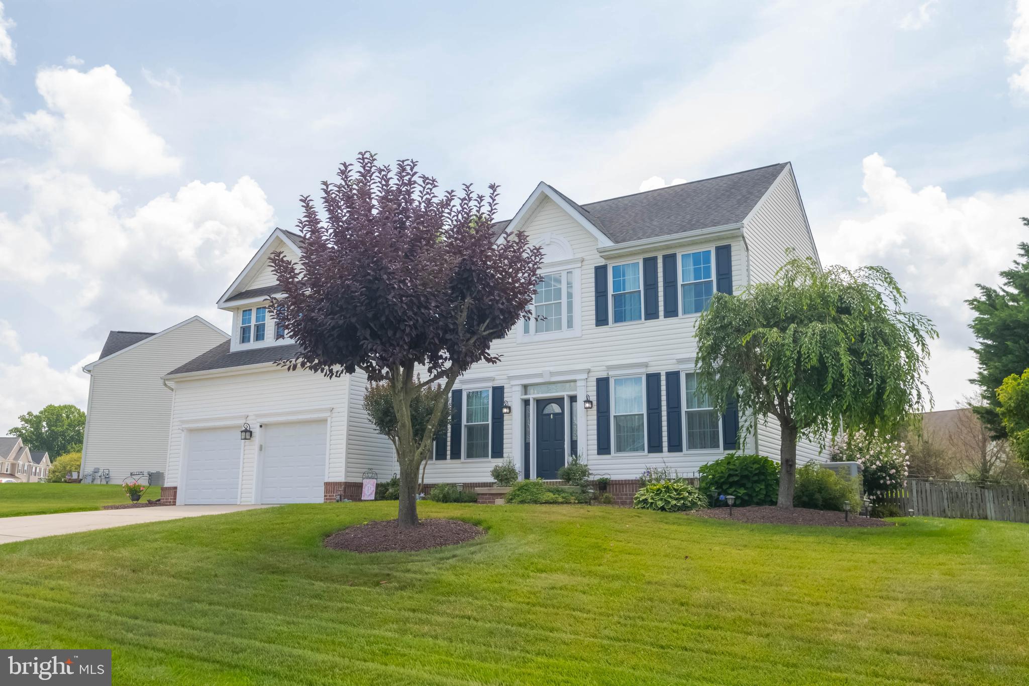 1438 MOONSHADOW ROAD