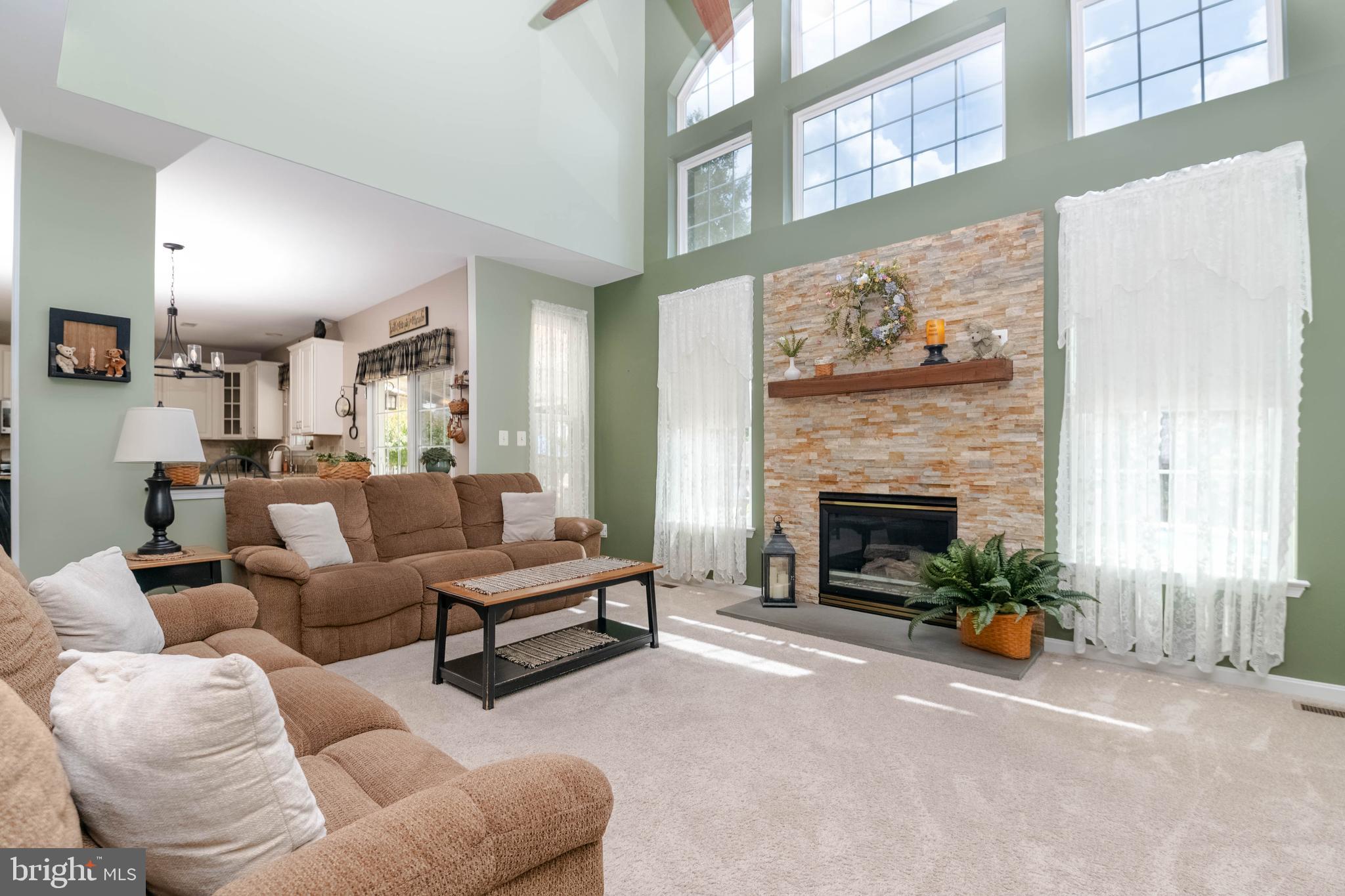 1438 MOONSHADOW ROAD
