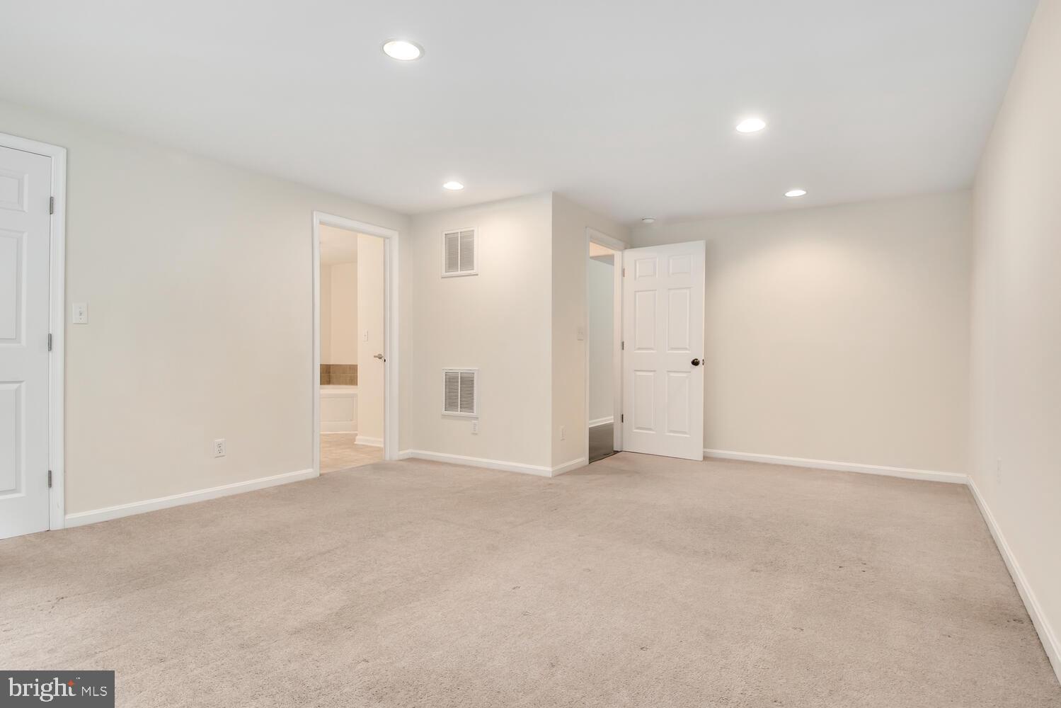 NEW HOPE WEST - Residential