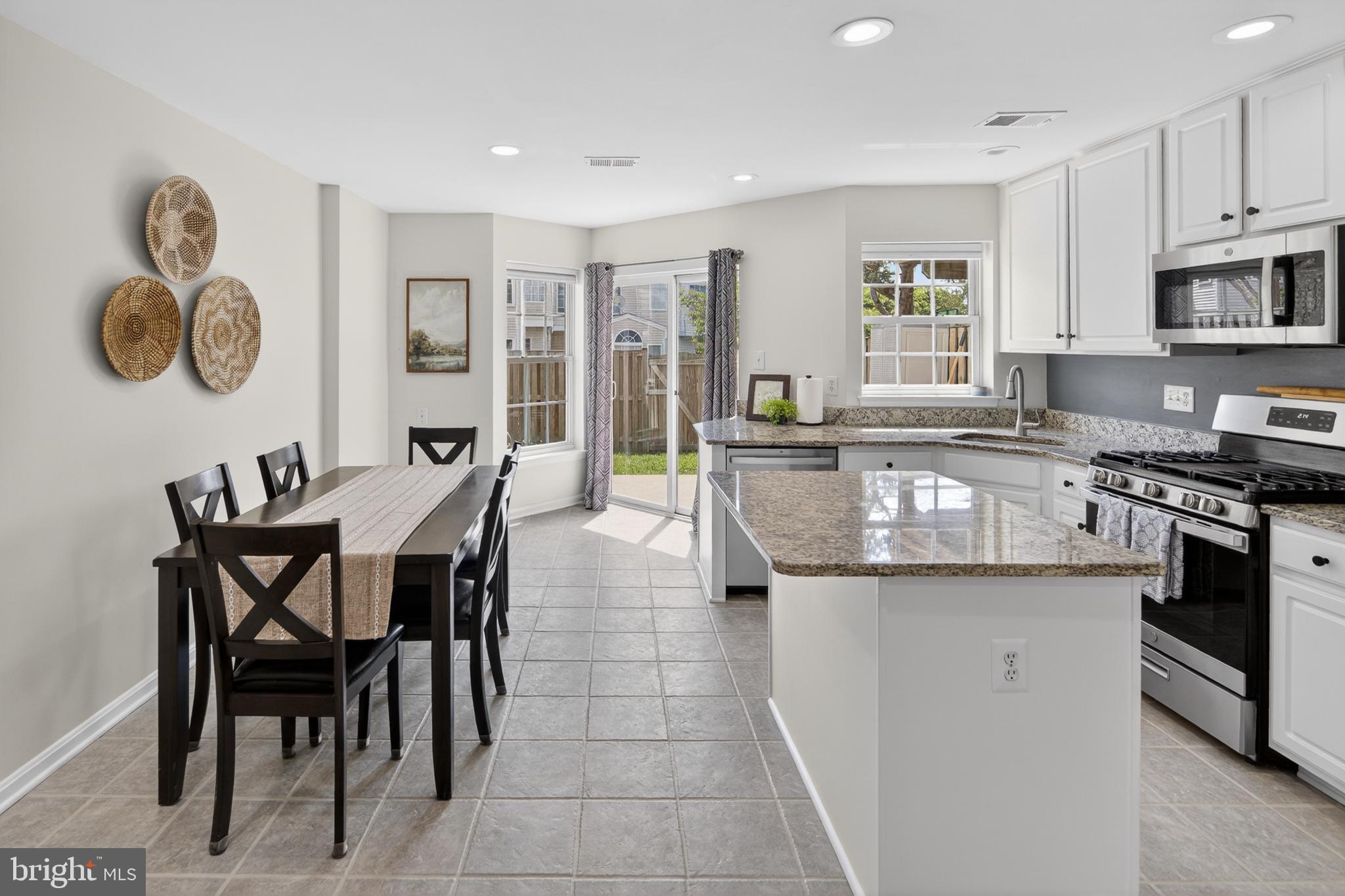 KINGSBROOKE - Residential
