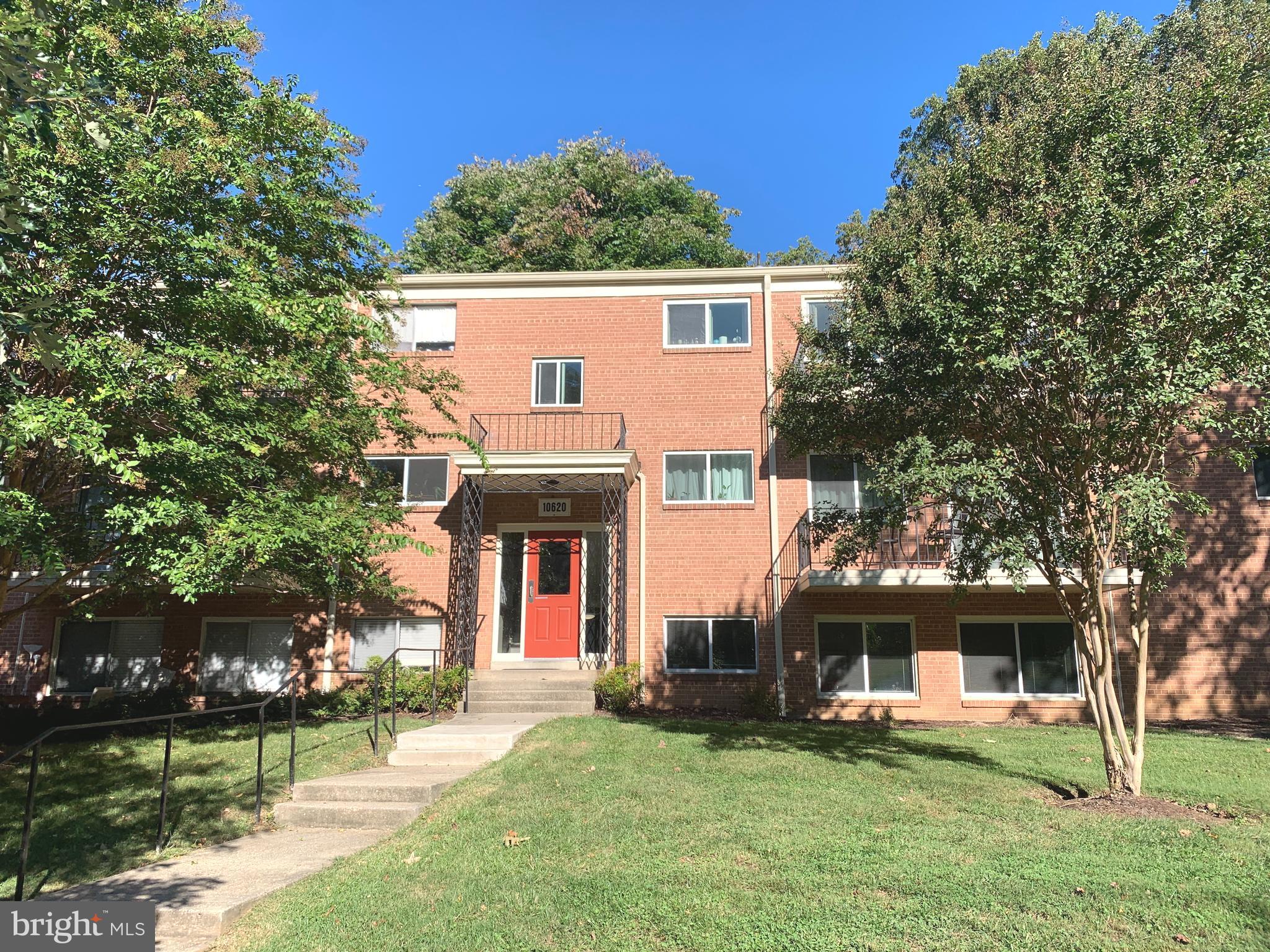 ALL UTILITIES INCLUDED!!! VERY well maintained condo in popular PARKSIDE walking distance to Grosvenor METRO and VERY easy access to 270 and downtown Bethesda and North Bethesda!! VERY Cozy condo with wall to wall carpet, laminate foyer and kitchen, UPDATED BATHROOM, large master with 2 closets one is a walk in. Very charming patio that backs to greenspace like it's your own backyard! ** We have an in-house Maint Dept for QUICK repair response/ 24 hrs emergency. * AGENTS read the Agent Private remarks please !!! APPLY on our website under Avail Rental/Apply Now.. ALL ADULTS must fill out an APP, you will be asked to upload a paystub and copy of drivers license in the app, so best to have those ready on desktop before applying. NO PETS