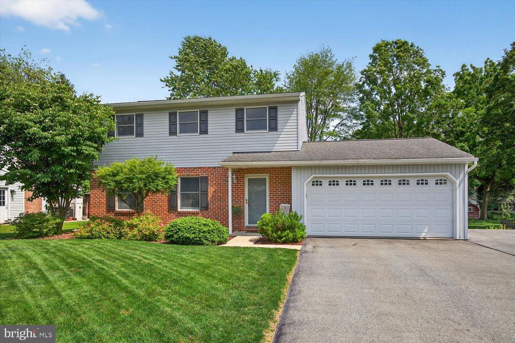 Photo of 33 Cardinal Drive, STEVENS, PA 17578 (MLS # PALA2072464)