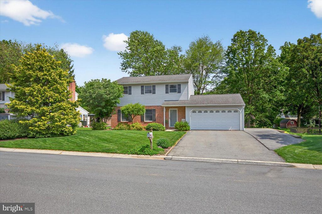 Photo of 33 Cardinal Drive, STEVENS, PA 17578 (MLS # PALA2072464)