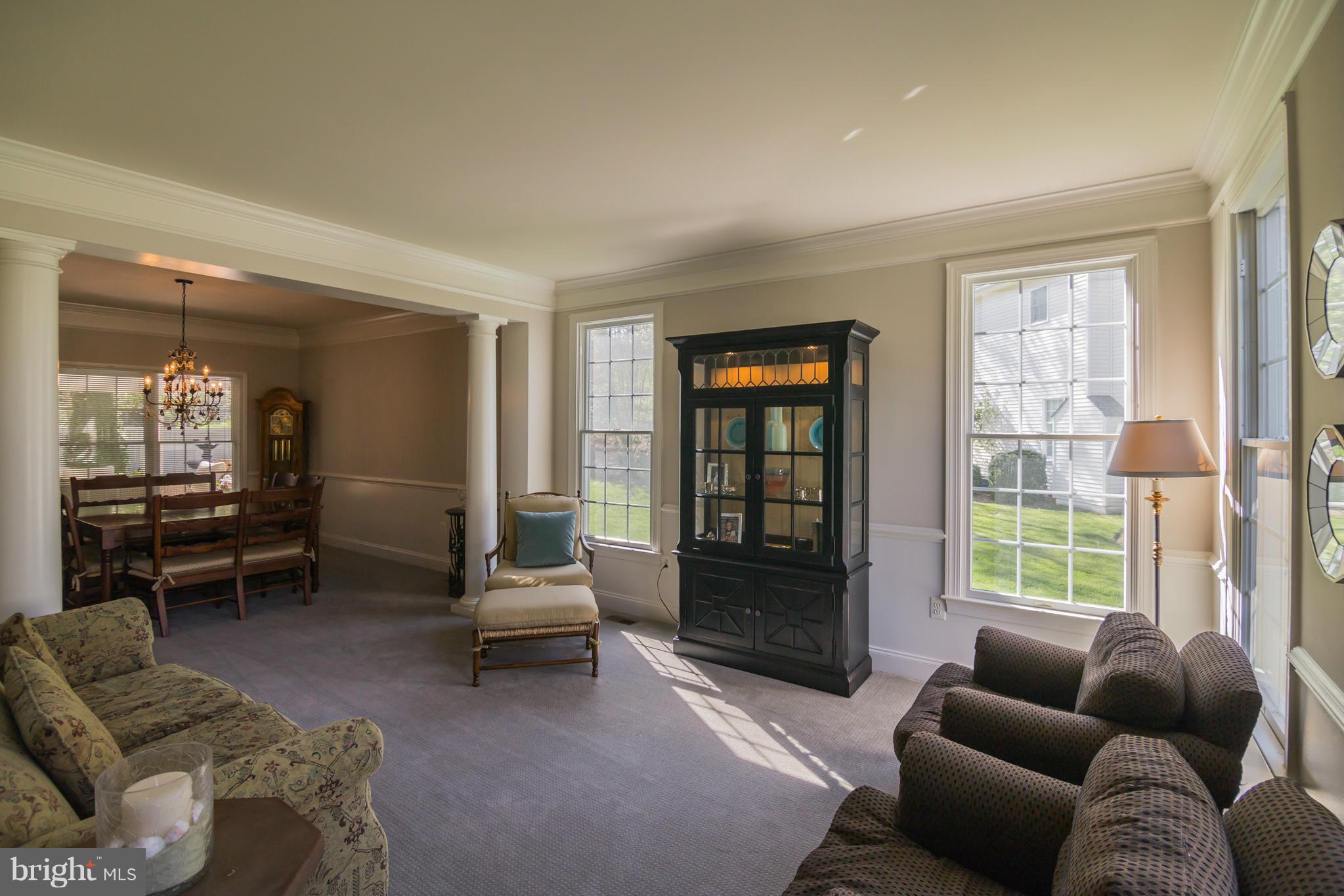 SOUTH RIVER COLONY - Residential