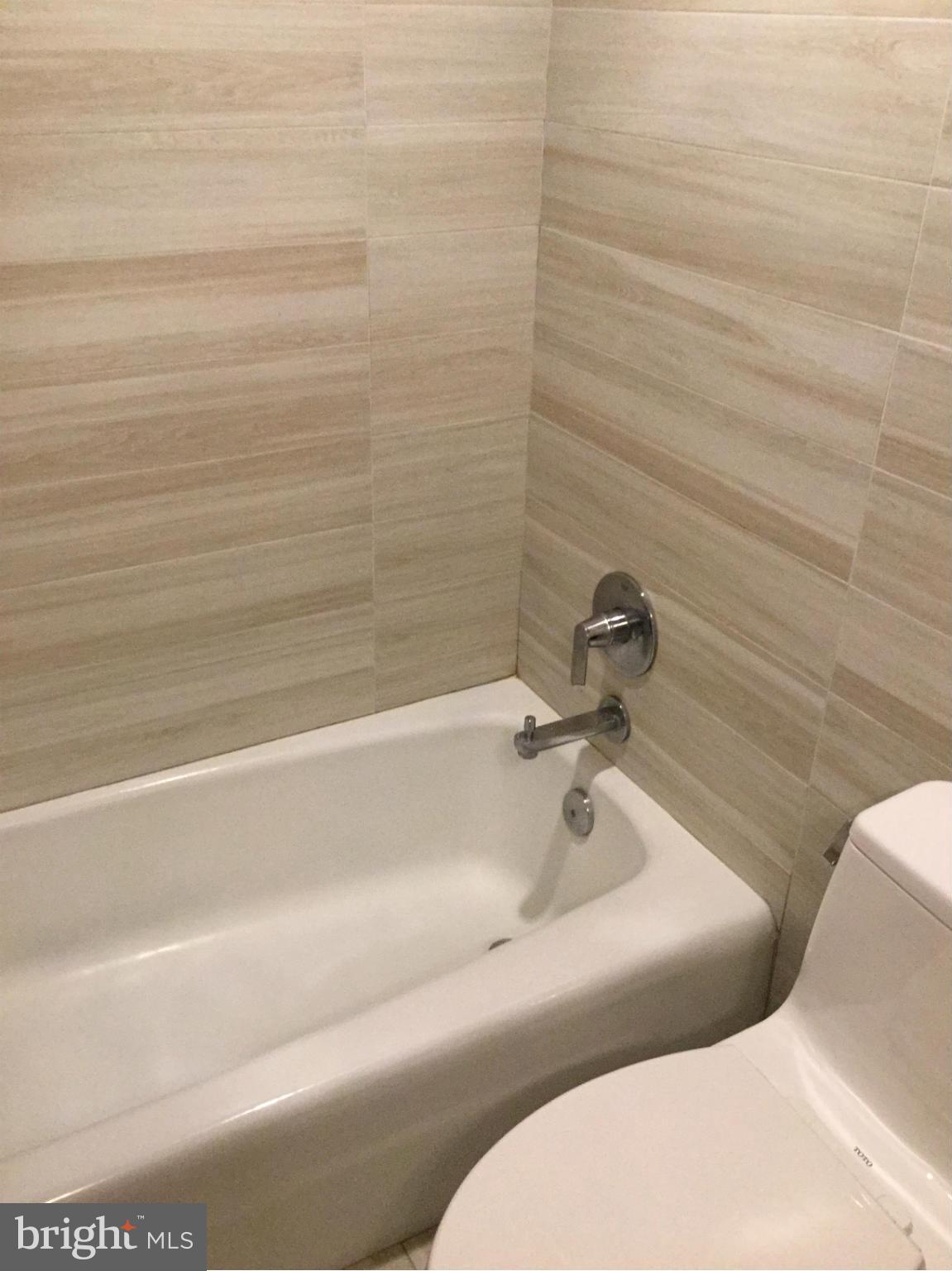 NORTH CREEK PLACE CODM - Residential Lease