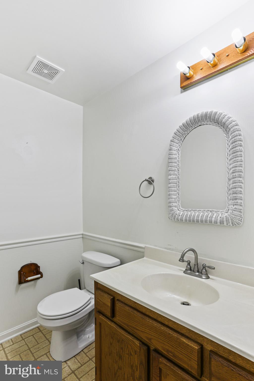 LONGMEAD - Residential