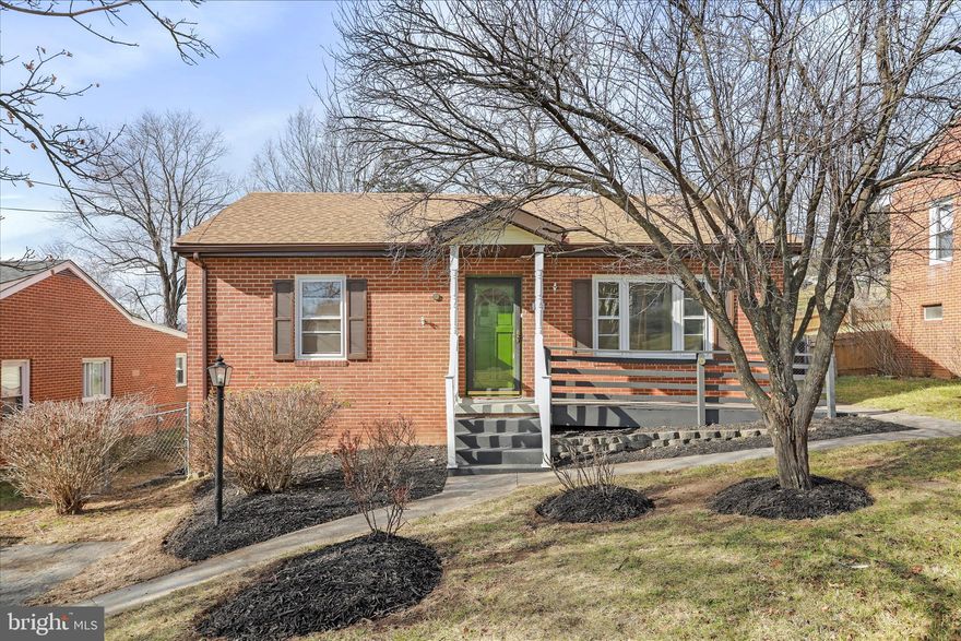 Fully renovated ranch home in Strasburg! This 3-bedroom, 1-bath home offers stylish, modern updates throughout, including new granite countertops, brand-new stainless steel appliances, and a new HVAC system for year-round comfort. Enjoy easy one-level living in a convenient location close to downtown Strasburg, local shops, dining, parks, and I-81 for commuting. A move-in ready opportunity with fresh finishes and thoughtful upgrades in a desirable Shenandoah Valley setting.