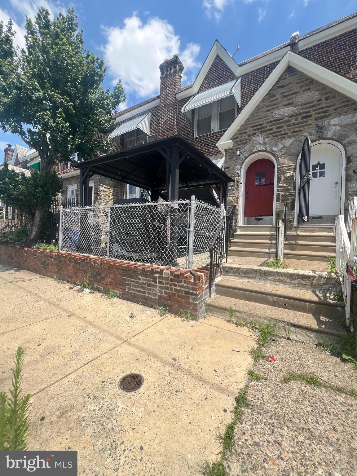 3841 J STREET