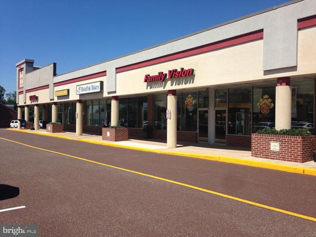 Photo of 850 S Valley Forge Road #N, LANSDALE, PA 19446 (MLS # PAMC2094280)