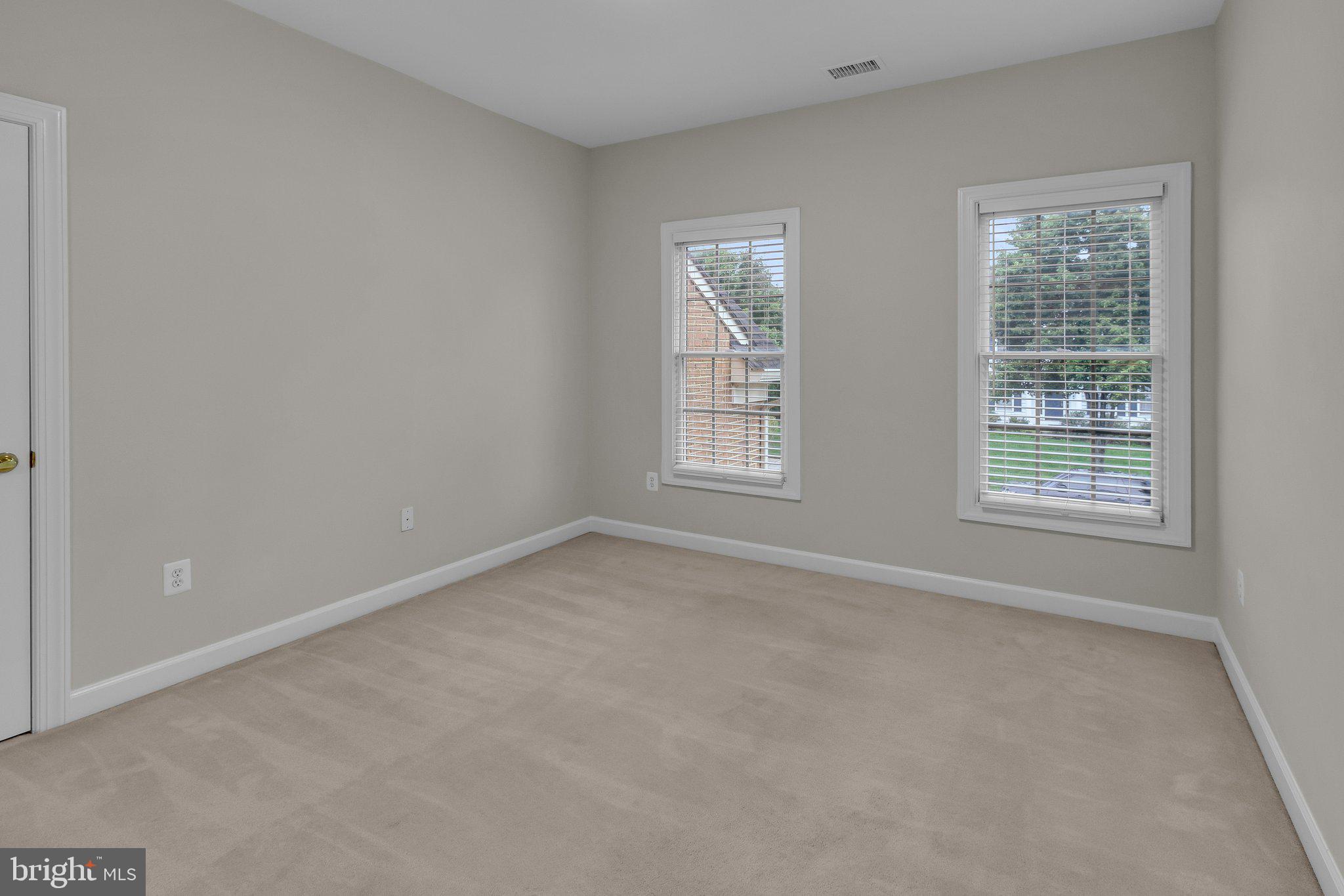 VILLAGES OF URBANA - Residential