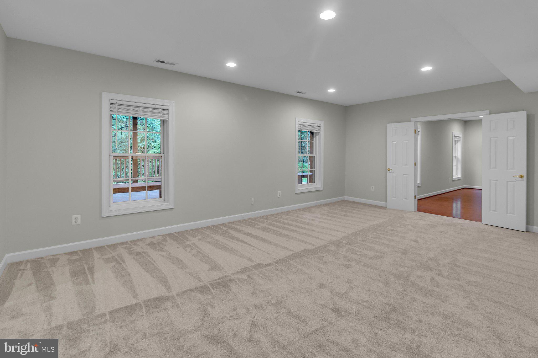 VILLAGES OF URBANA - Residential